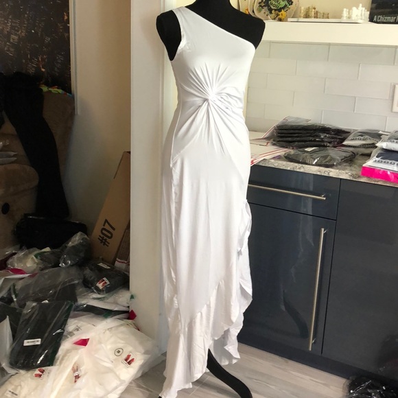 White one shoulder summer midi - Picture 7 of 8